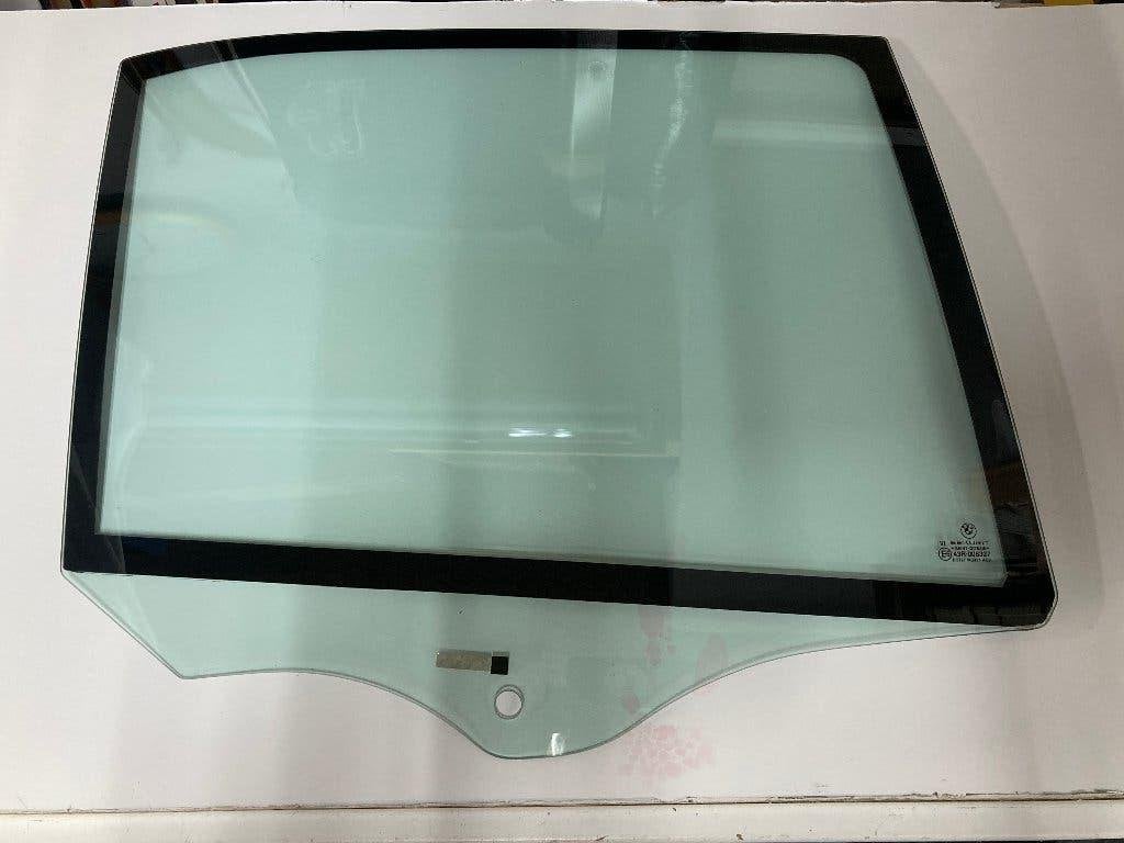 Originele BMW 7-Serie E38 Zijruit / Portierglas Rechtsachter, Ophalen, BMW