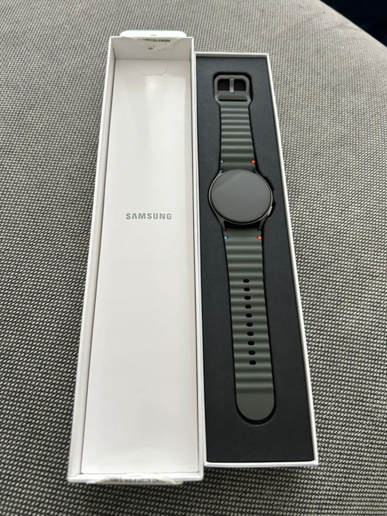 Samsung Watch 7 LTE 40MM, Sieraden, Tassen en Uiterlijk, Smartwatches, Zwart, Ophalen of Verzenden, Zo goed als nieuw, Waterdicht