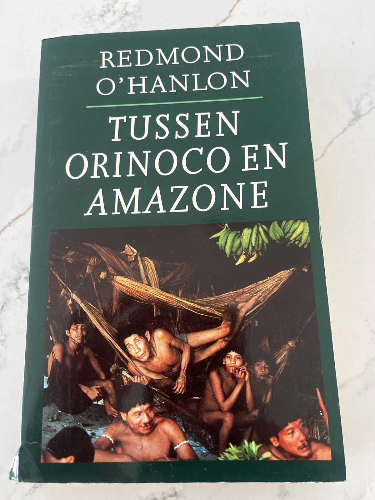 Tussen Orinoco en Amazone - Redmond O'Hanlon, Ophalen of Verzenden, Zuid-Amerika, Reisgids of -boek, Gelezen