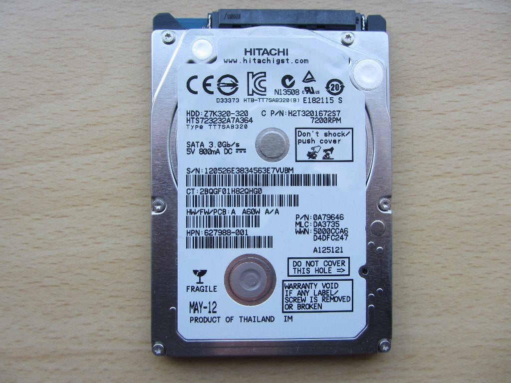 Hitachi Travelstar 320GB 7200RPM SATA 3Gbps 16MB Cache, Intern, Ophalen of Verzenden, Zo goed als nieuw, 320 Gb
