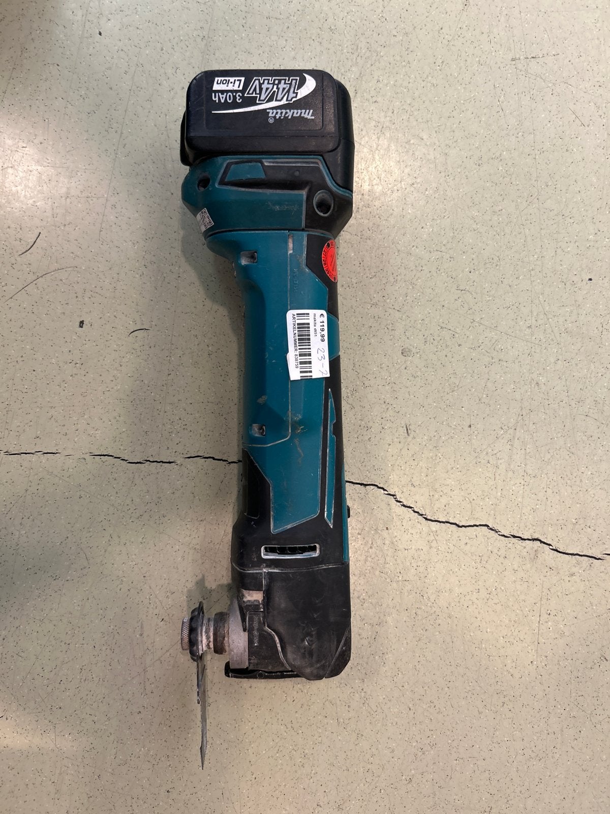 Makita DTM51 Multitool 14.4V 3.0Ah Li-ion - Gebruikt, Gebruikt, Multitool, Ophalen of Verzenden, Makita