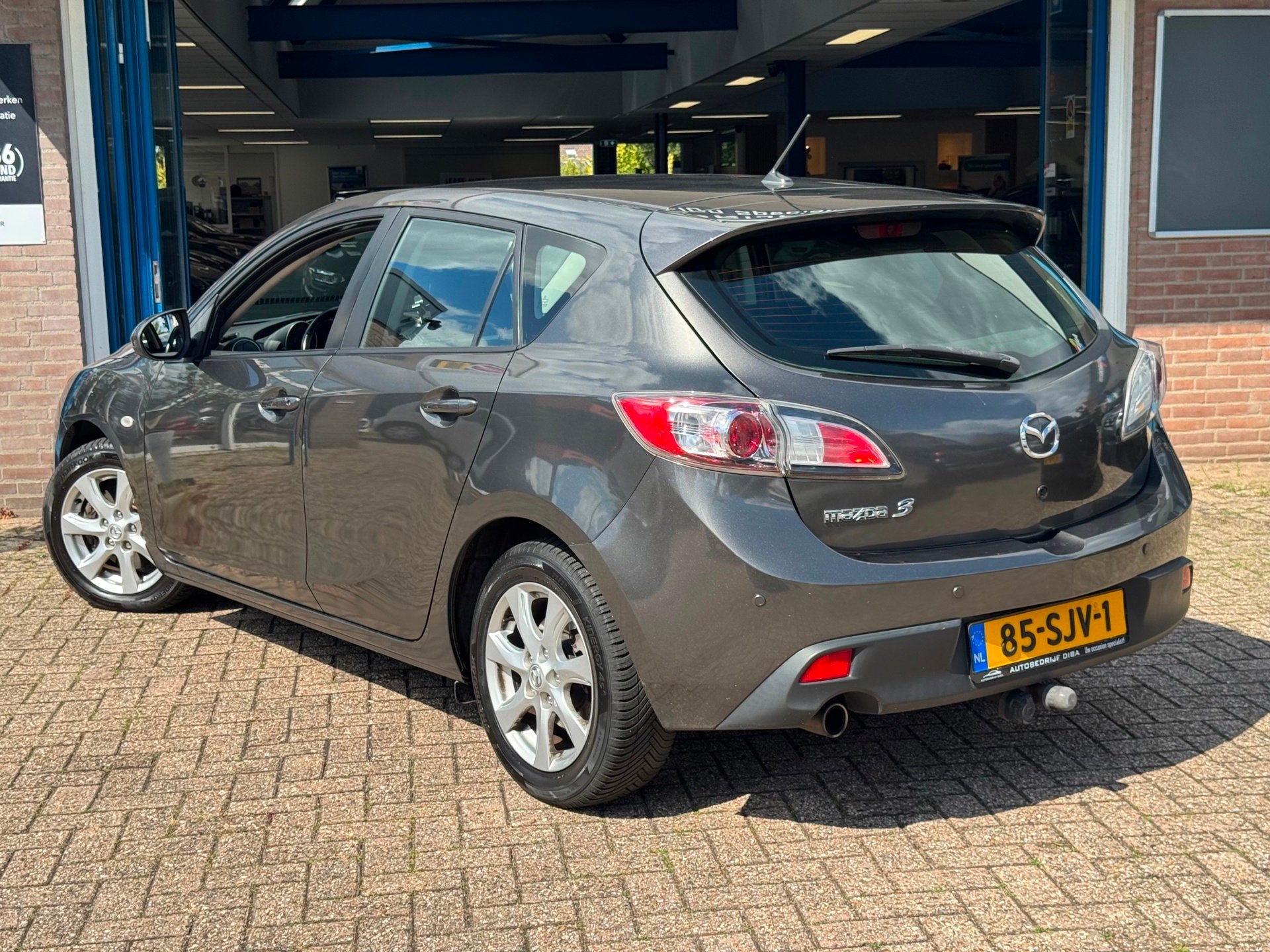 Mazda 3 2.0 Limited 2011 Zwart AUT CLIMA Trekh NAP!, Auto's, Mazda, Stof, Gebruikt, 4 cilinders, 150 pk