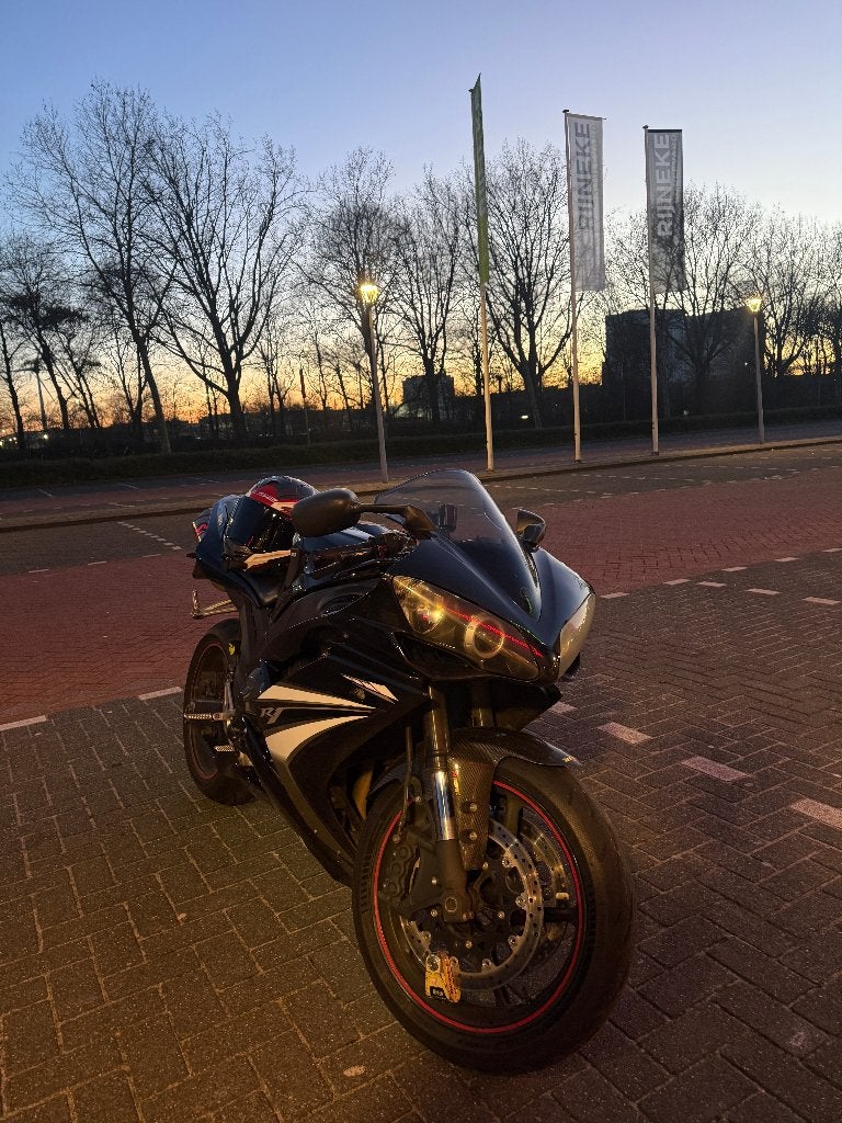 Yamaha R1 2008, Motoren, Motoren | Yamaha, Particulier, Super Sport, meer dan 35 kW, 4 cilinders, Motorrijbewijs A, Sportuitlaat