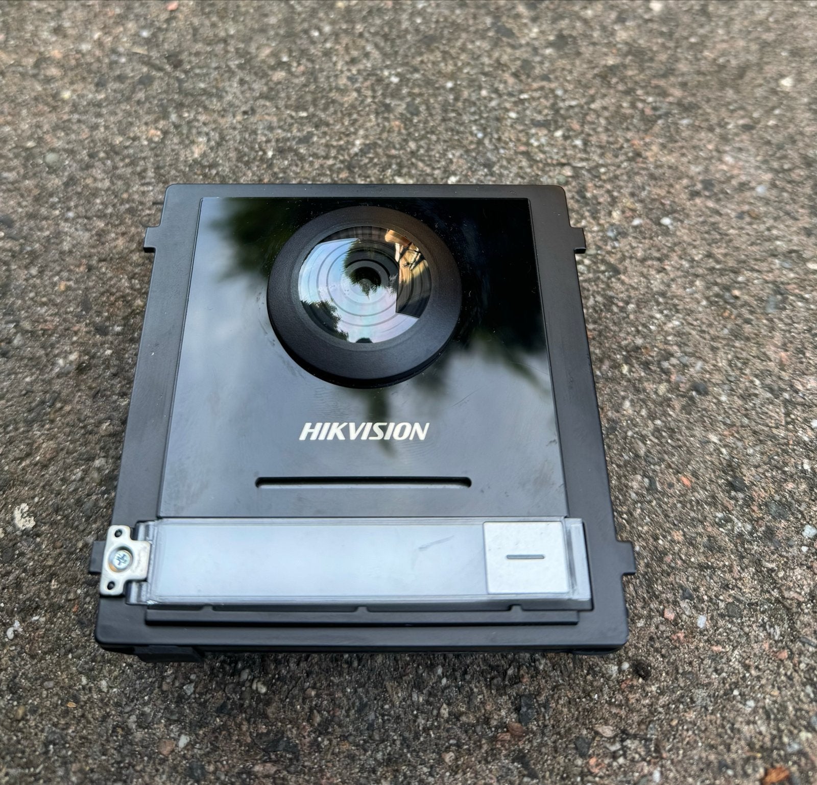 Hikvision DS-KD8003-IME1(B) POE Intercom Buitenpost, Audio, Tv en Foto, Videobewaking, Verzenden, Zo goed als nieuw, Buitencamera