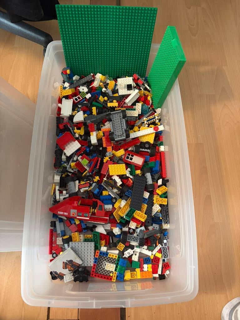 Bak met lego, Ophalen of Verzenden, Zo goed als nieuw