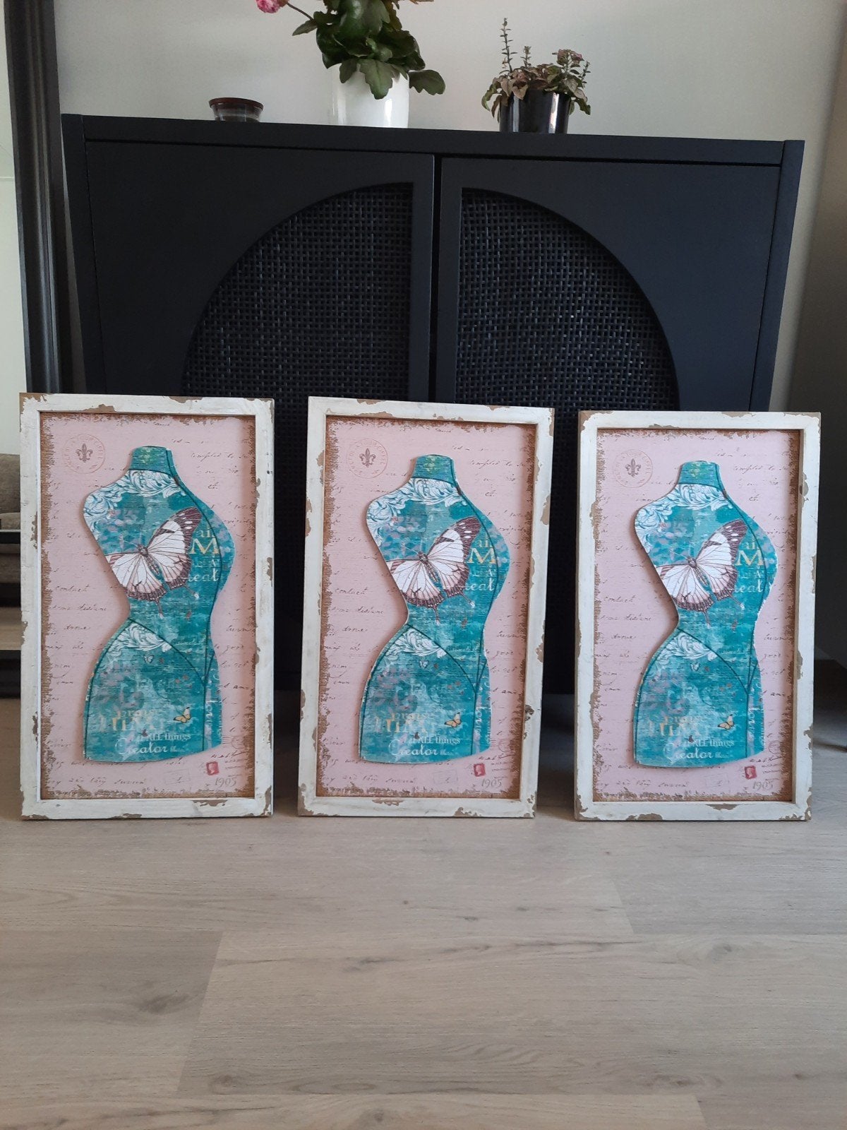 Set van 3 decoratieve panelen met paspop en vlinder, Ophalen of Verzenden