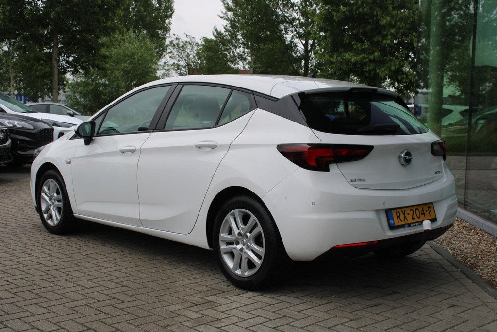 Opel Astra 1.0 Edition Automaat | Stoel & Stuurverwarming |, Stof, Gebruikt, 610 kg, Bedrijf