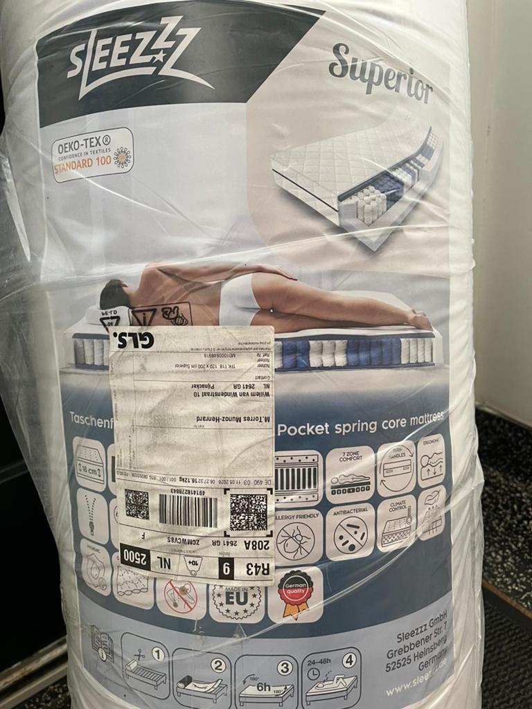 Gloednieuw pocketveringsmatras 120x200 cm, Huis en Inrichting, Slaapkamer | Matrassen en Bedbodems, Ophalen, Zo goed als nieuw
