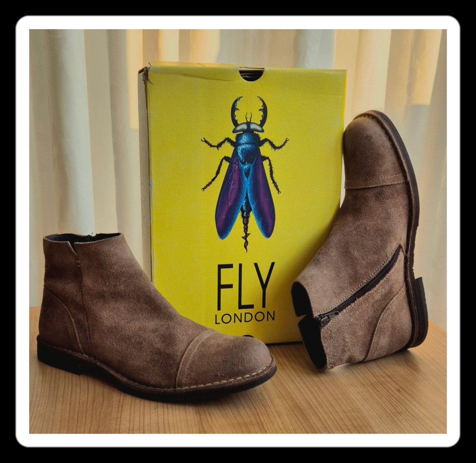Fly London_korte suede chukka laarzen, Bruin, Verzenden, Overige typen, Zo goed als nieuw