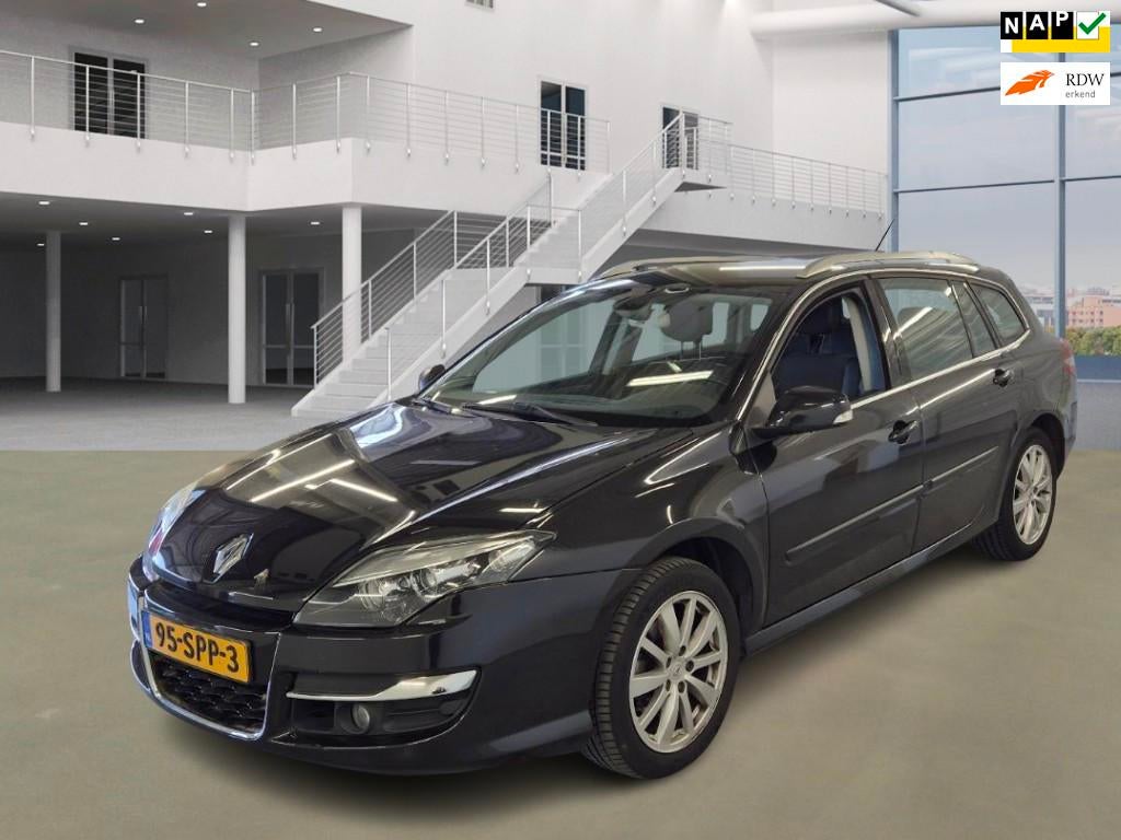 Renault Laguna Estate 2.0 Dynamique, Voorwielaandrijving, Gebruikt, 4 cilinders, Zwart