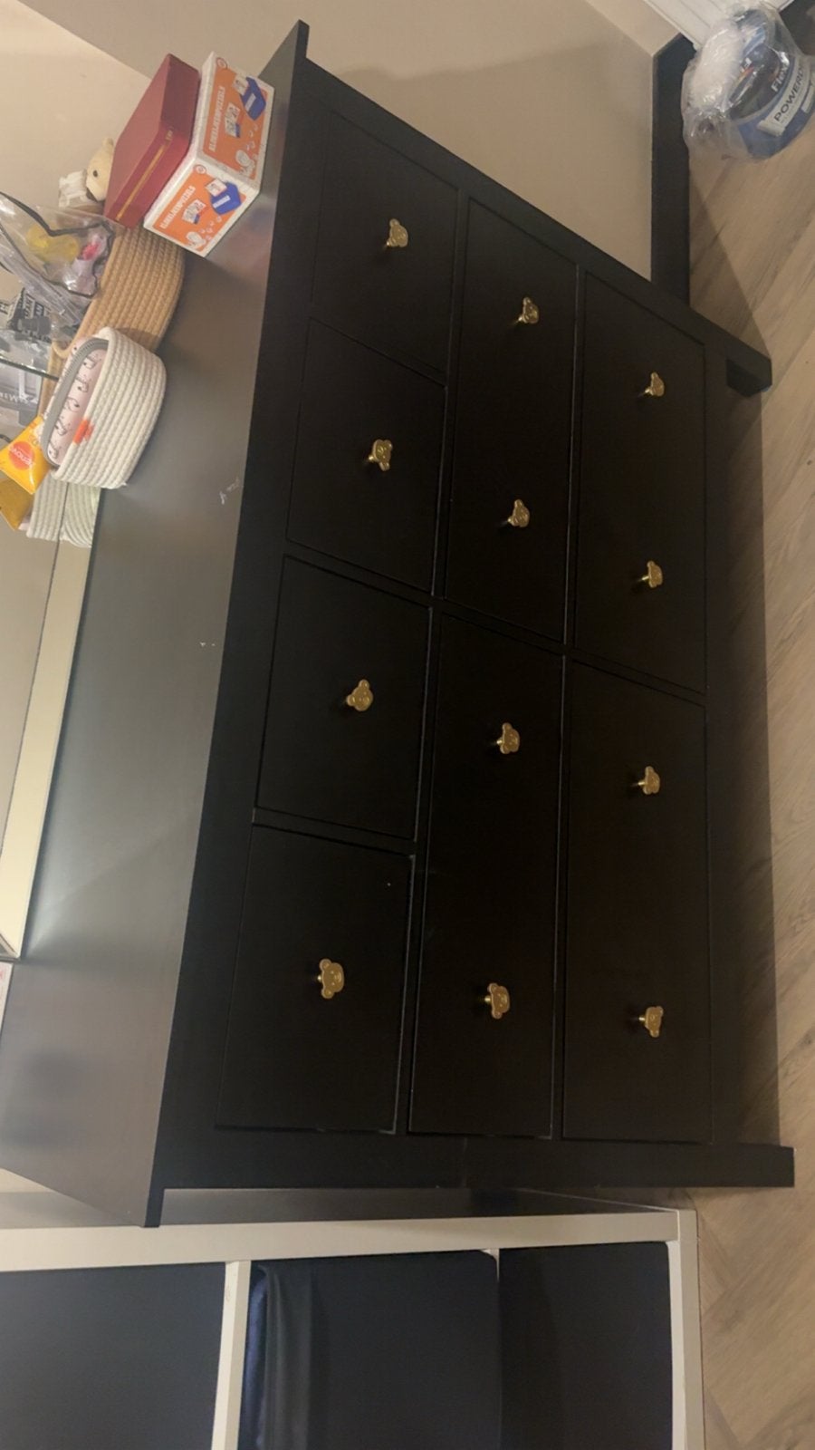 Zwarte Babycommode met 8 Lades en Gouden Beertjes Handgrepen, Ophalen, 50 tot 70 cm, 100 cm of meer, Zo goed als nieuw