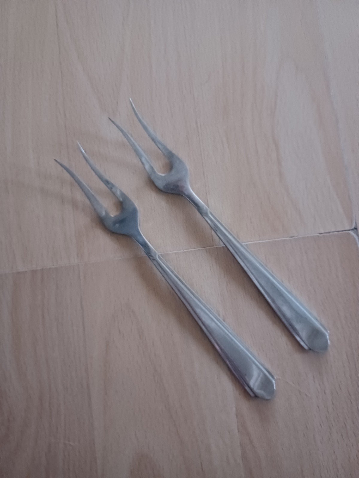 2 vleeswaren vorkjes Gero Zilmeta, Overige typen, Ophalen of Verzenden, Zo goed als nieuw