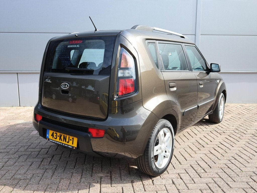 Kia Soul 1.6 X (Vol Opties) Airco Trekhaak 100% onderhouden, Auto's, Kia, Voorwielaandrijving, 1591 cc, 4 cilinders, 49 €/maand