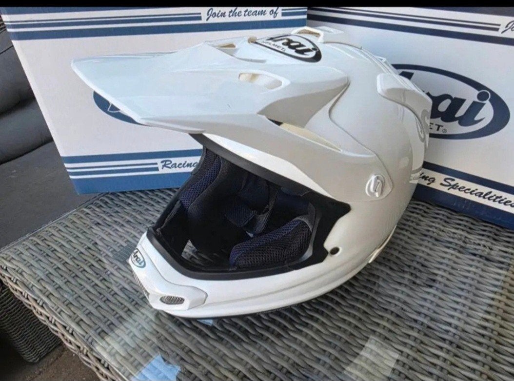 Arai MX-V crosshelm M nieuw in doos!!, Motoren, Kleding | Motorhelmen, Nieuw met kaartje, M, Arai, Offroadhelm