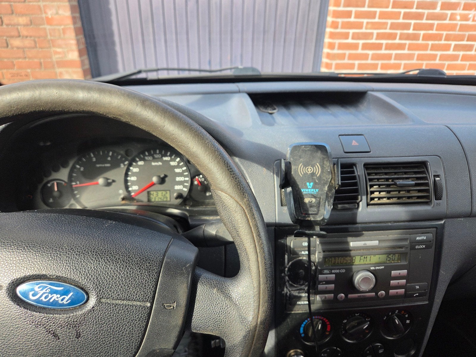Ford Transit Connect diesel – APK maart 2027 – ca. 230.000 k, Voorwielaandrijving, 4 cilinders, Origineel Nederlands, Te koop