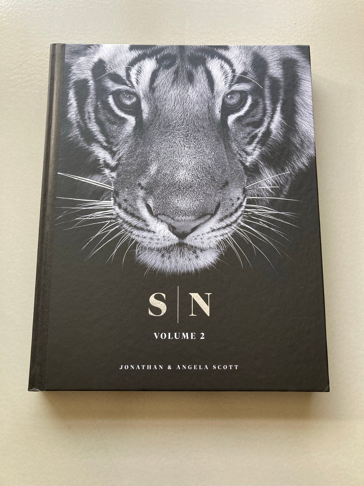 Sacred Nature Volume 2 - Jonathan & Angela Scott, Ophalen of Verzenden, Nieuw, Natuur algemeen