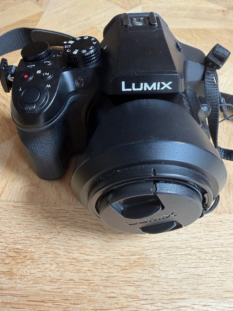 Panasonic Lumix FZ300, Panasonic, Zo goed als nieuw, Screenprotector, 8 keer of meer