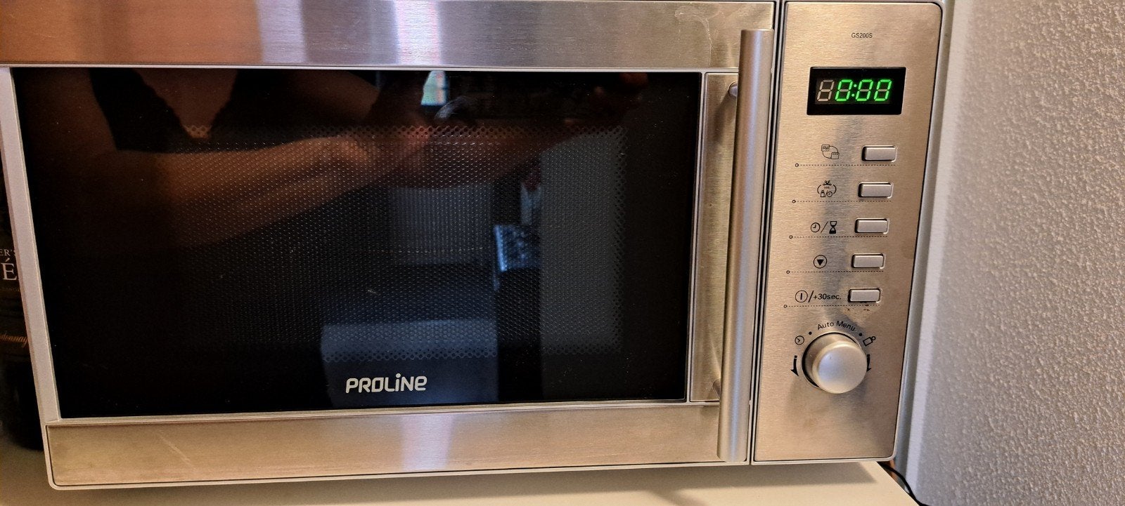 Proline magnetron - Zo goed als nieuw, Witgoed en Apparatuur, Magnetrons, Ophalen, Minder dan 45 cm, Draaiplateau, Vrijstaand