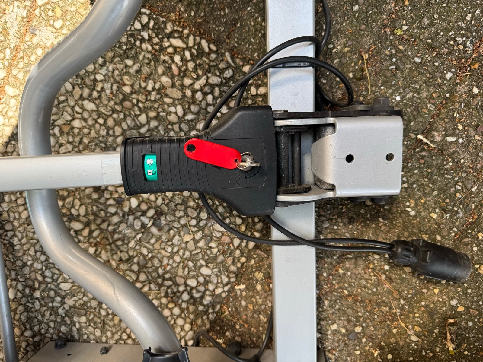 Thule Afsluitbare Trekhaak Fietsendrager E-bikes, Ophalen, Gebruikt, 2 fietsen, Trekhaakdrager
