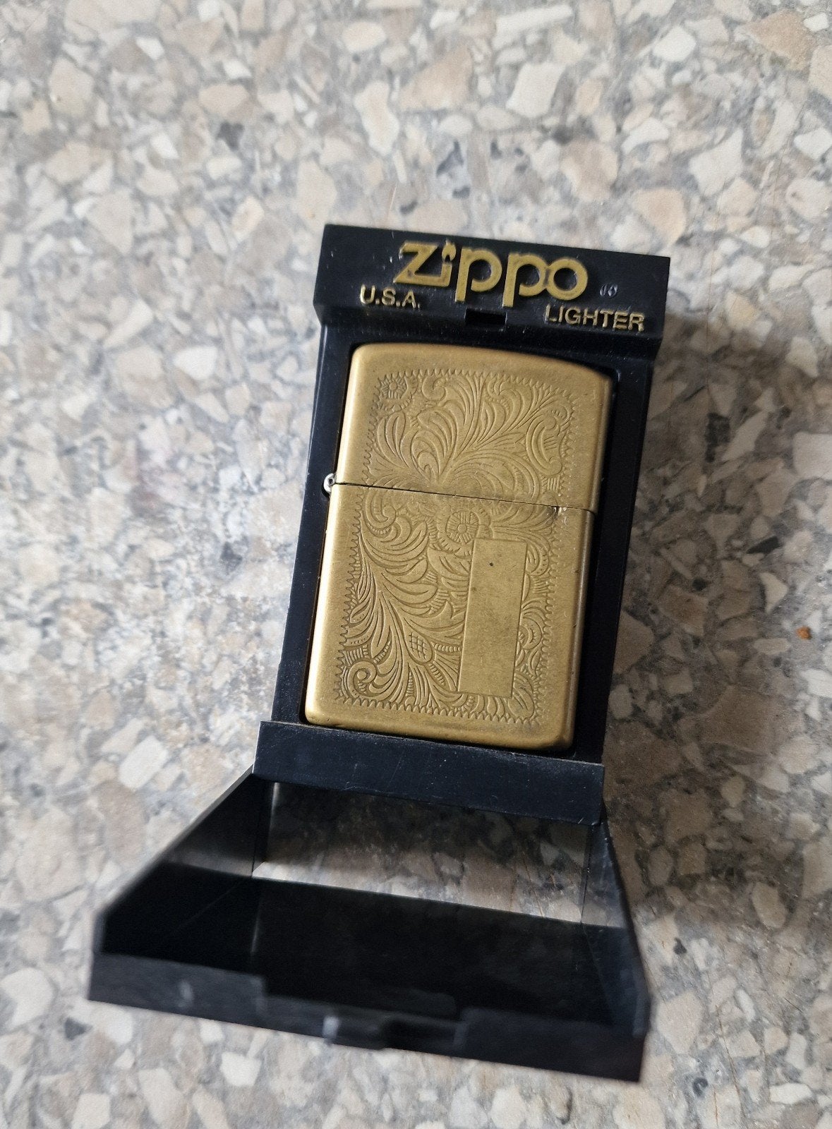 vintage Zippo brass venetian aansteker 1989, Verzamelen, Ophalen of Verzenden, Gebruikt, Aansteker