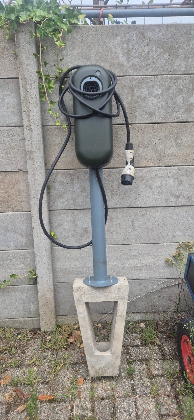Gebruikte newmotion 22kw  Laadpaal met Laadkabel voor Elektr, Auto diversen, Ophalen