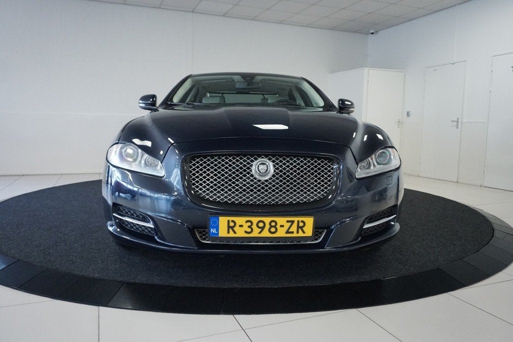 Jaguar XJ Panoramadak full options, Automaat, Euro 5, Blauw, Bedrijf