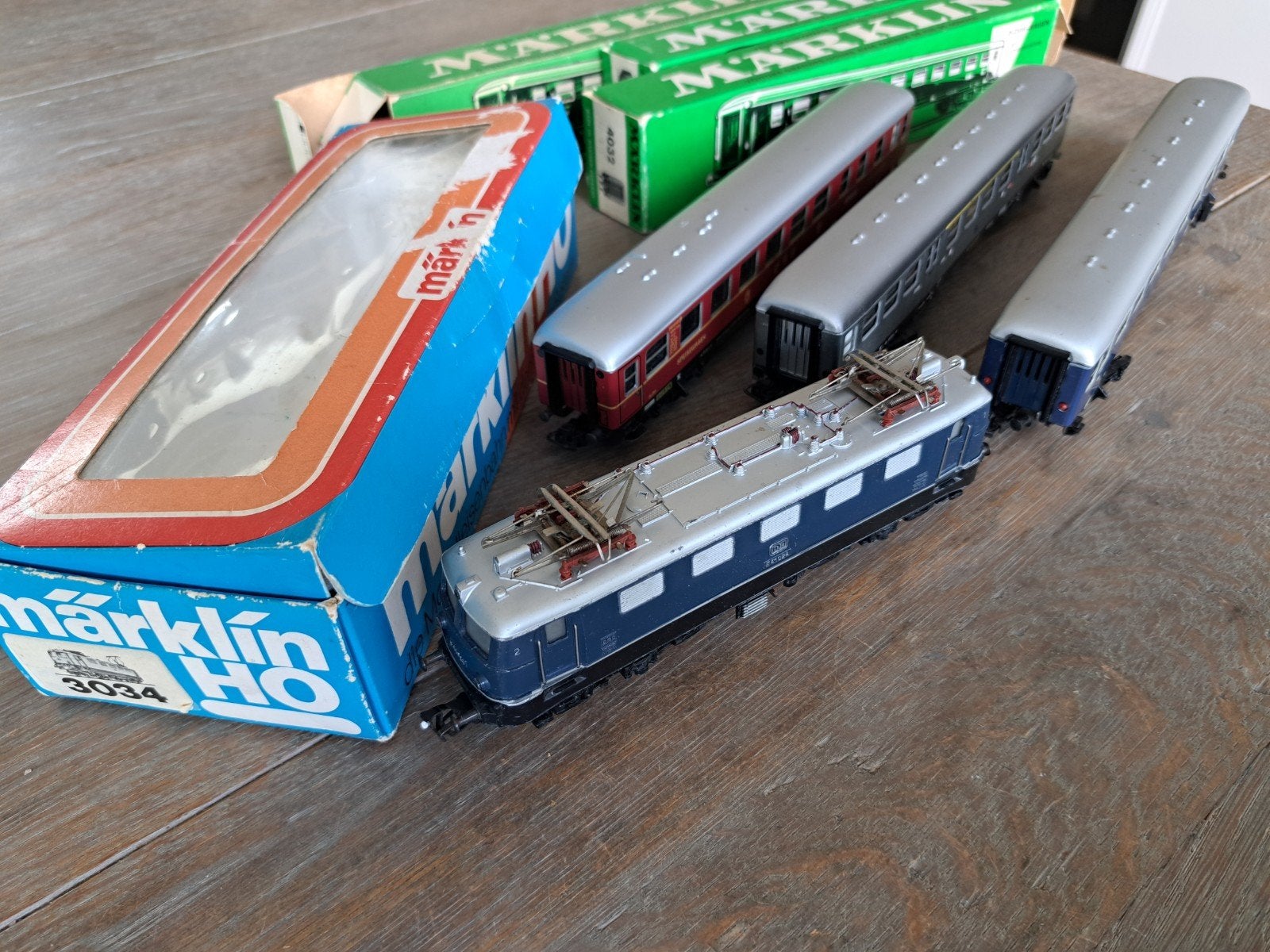 Märklin 3034 Digitale Locomotief met Wagons, Wisselstroom, Ophalen of Verzenden, NS, Märklin