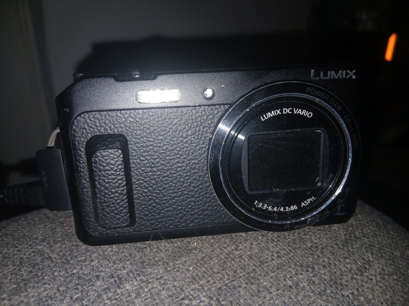Panasonic Lumix compact camera - Zwart, Gebruikt, Compact, Ophalen of Verzenden, 4 t/m 7 keer