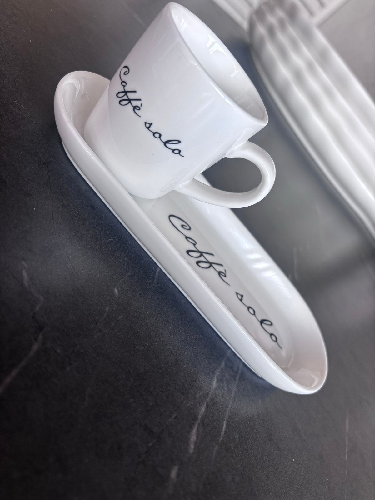 Riviera Maison 'Caffè Solo' kop en schotel, Huis en Inrichting, Ophalen, Overige merken, Keramiek, Zo goed als nieuw
