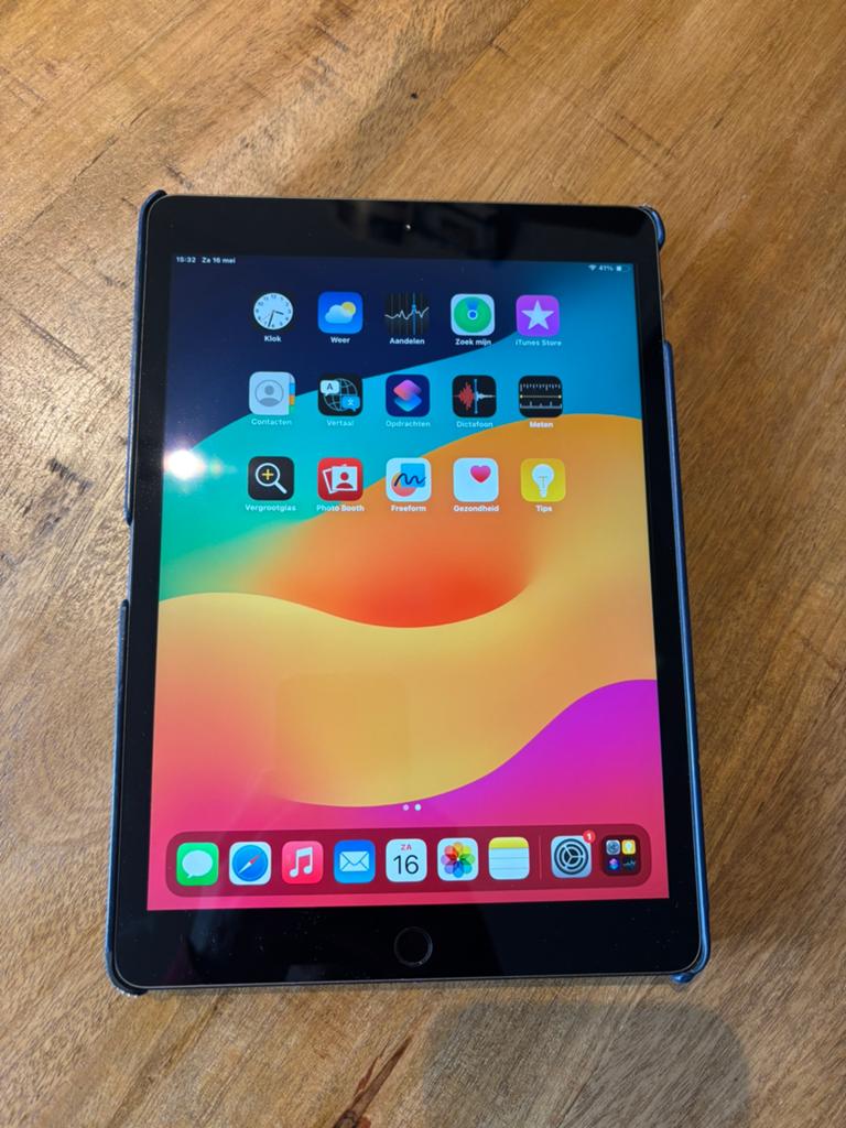 iPad 7e Gen - 32GB, Computers en Software, Apple iPads, 10 inch, 32 GB, Apple iPad, Zwart