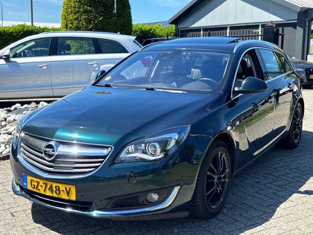 Opel Insignia Country Tourer 2.0 CDTi Automaat 2014 Leer Xen, Auto's, Automaat, Euro 5, Parkeersensor, 4 cilinders