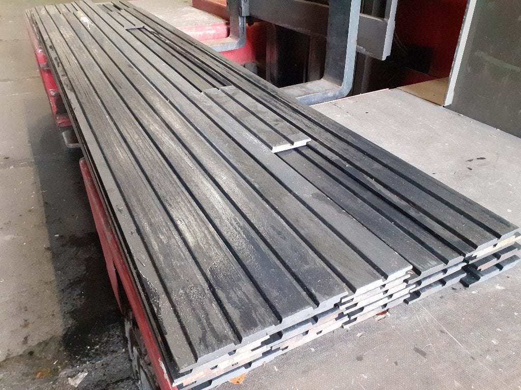 Partij 9.90m2 Thermo Ayous gevelbekleding - 24 stuks weg=weg, Tuin en Terras, Ophalen of Verzenden, 250 cm of meer, Planken, Hardhout