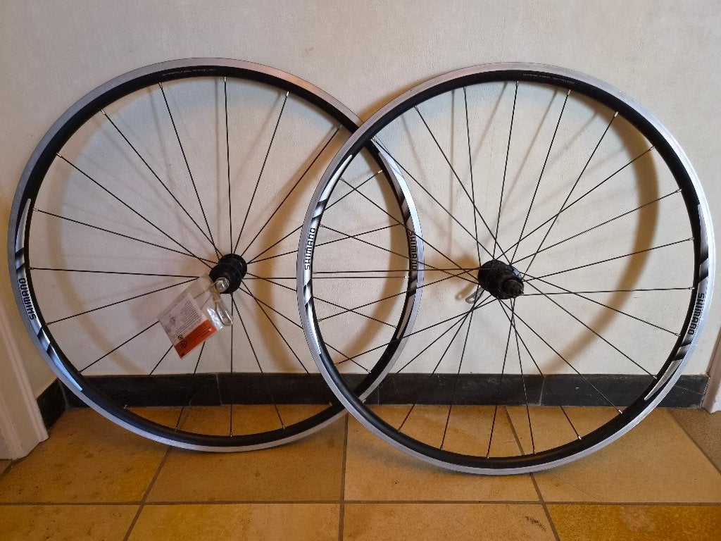 Shimano WH-R500 28 inch wielset koersfiets, Wiel, Nieuw, Ophalen of Verzenden, Aluminium