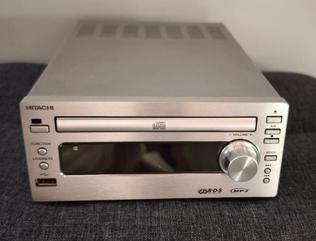 CD Hitachi AXM 549 C, Ophalen, Zo goed als nieuw, Overige merken