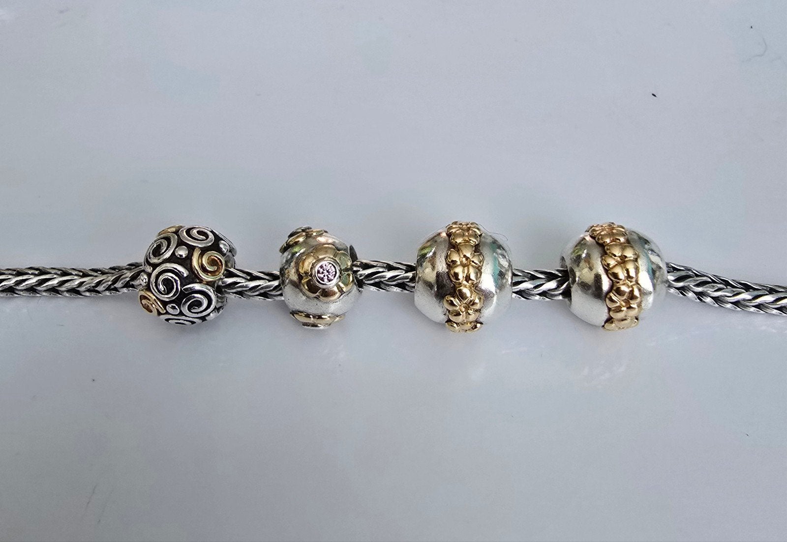 Prachtige zilveren Pandora bedels met 14 karaat goud, Ophalen of Verzenden, Nieuw, Zilver, Pandora