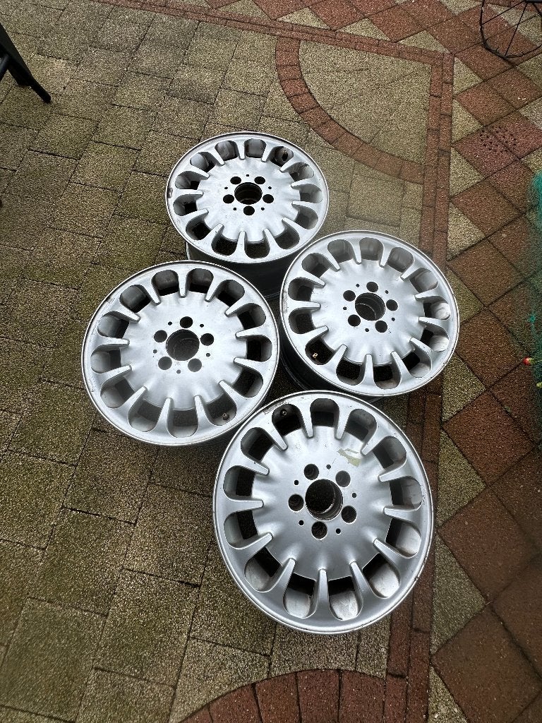 LM Velgen 16 inch. Mercedes E - Klasse W 211. Origineel MB., Auto-onderdelen, Ophalen, Gebruikt, Velg(en), 16 inch
