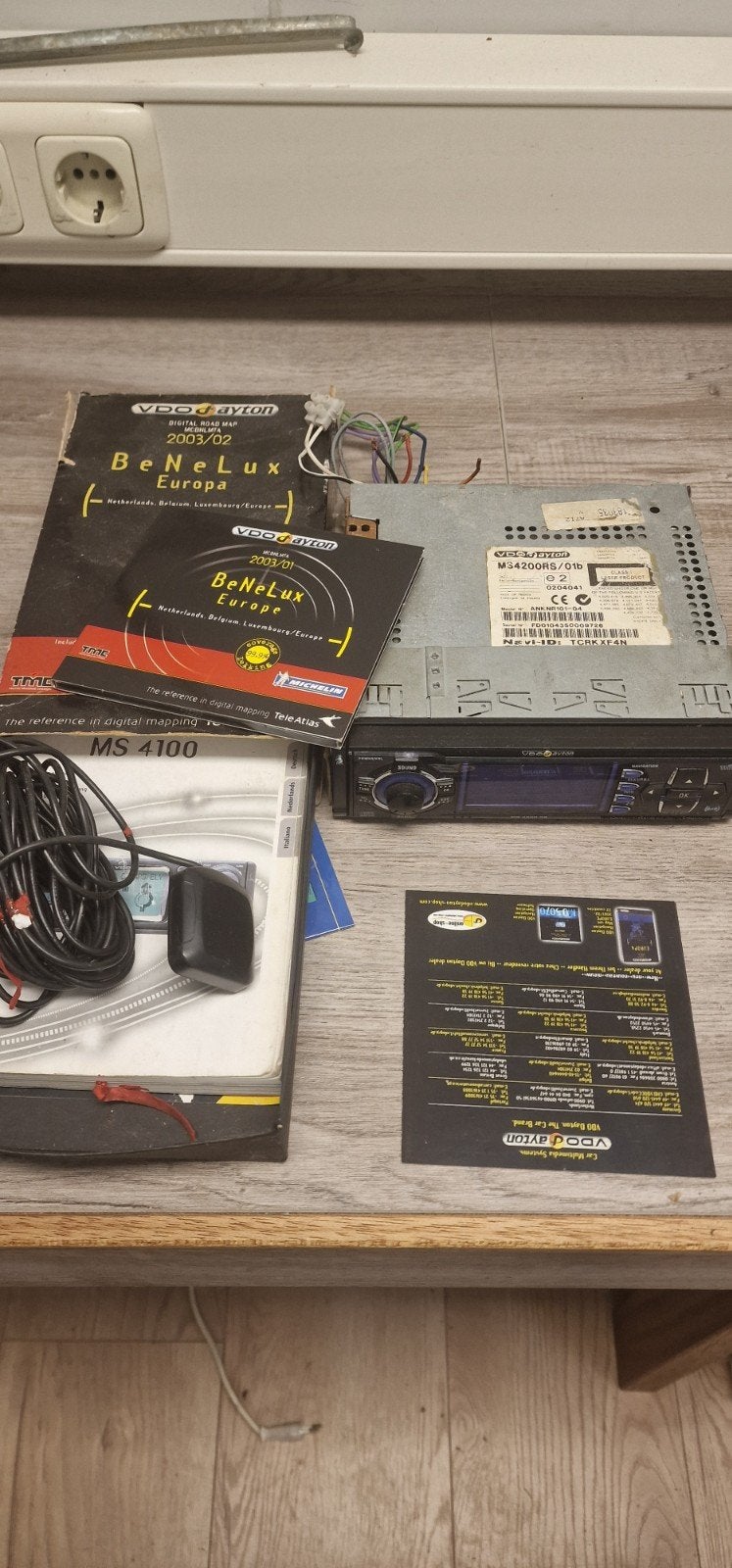 VDO Dayton MS4200RS/01b Navigatiesysteem met kaarten, Ophalen of Verzenden, Gebruikt