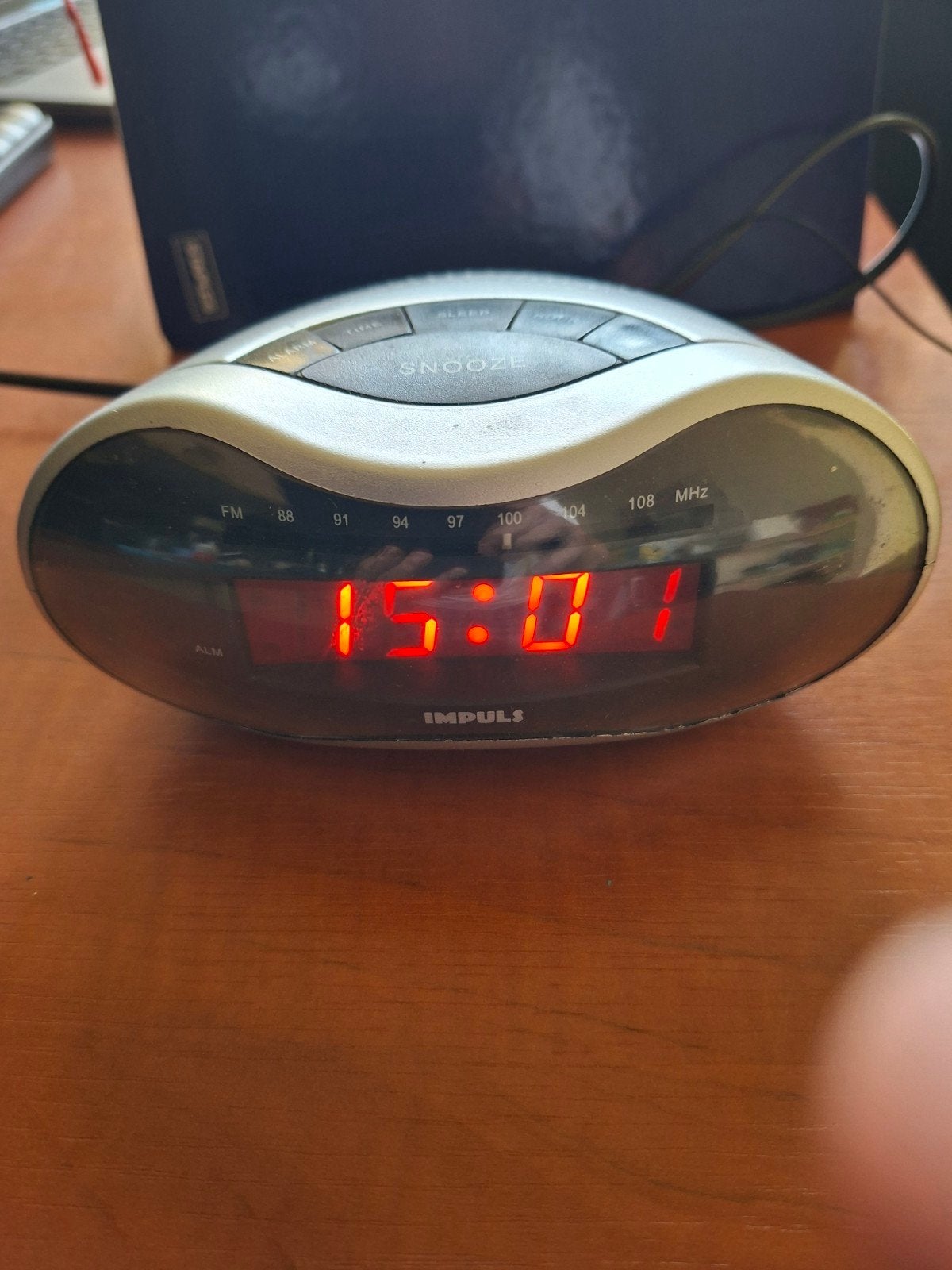 Impuls Wekker Radio - Digitale Klok met FM Radio, Ophalen