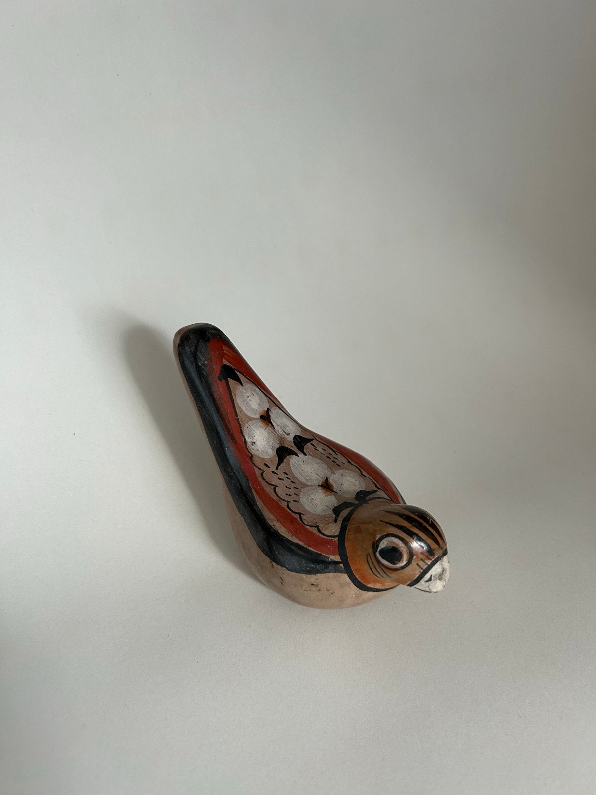 Handgeschilderde Mexicaanse tonala vogel van klei, Steen/keramiek, Mexico, Ophalen of Verzenden, Meerkleurig