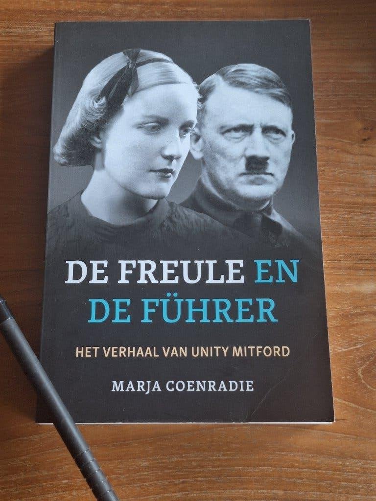 De freule en de Führer Het verhaal van Unity Mitford, Ophalen of Verzenden, Tweede Wereldoorlog, Gelezen, Overige onderwerpen