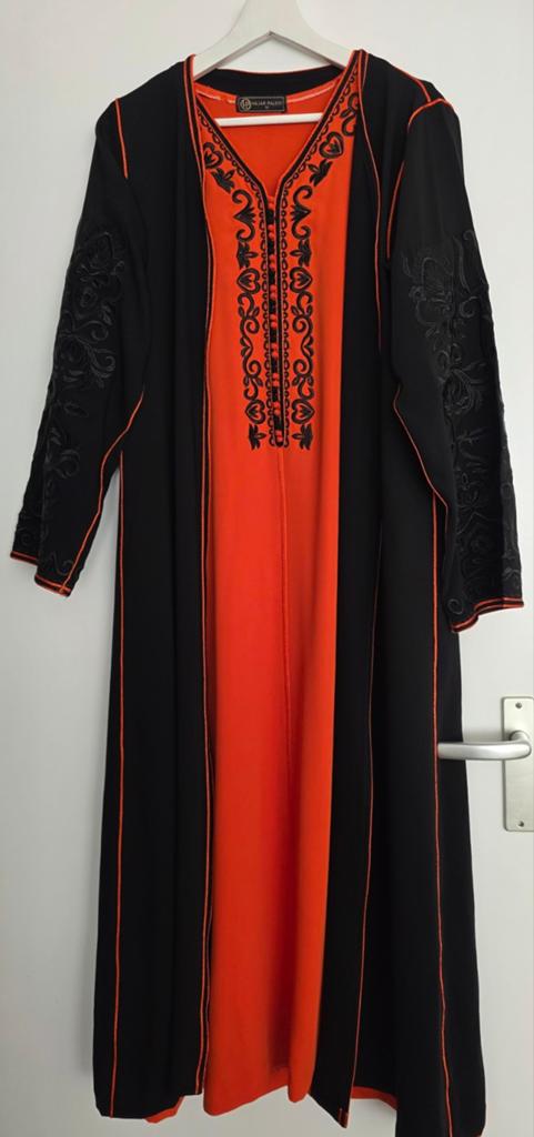2 delige jellaba zwart oranje abaya kaftan, Ophalen of Verzenden, Zo goed als nieuw, Zwart, Overige typen