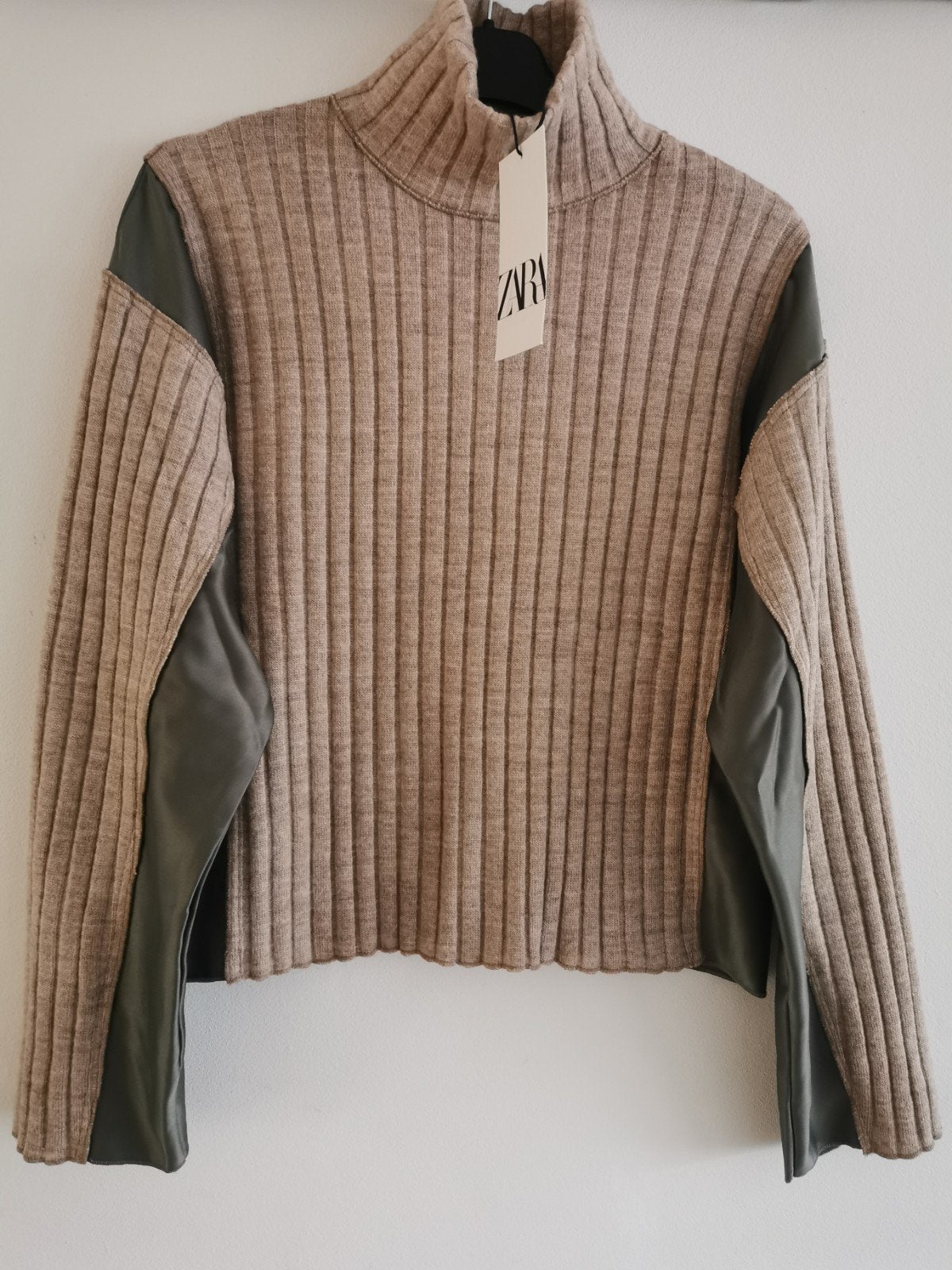 ZARA coltrui mt. M, Maat 38/40 (M), Verzenden, Nieuw, Zara