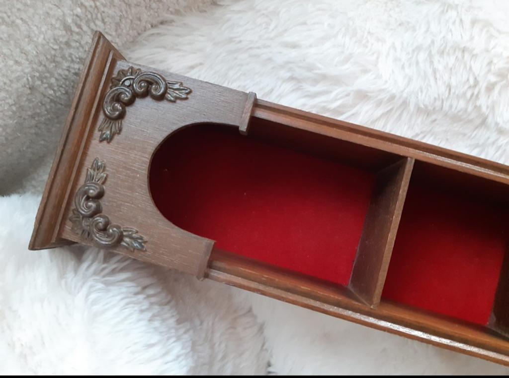 Antieken houten snuisterijen kastje, Antiek en Kunst, Ophalen of Verzenden