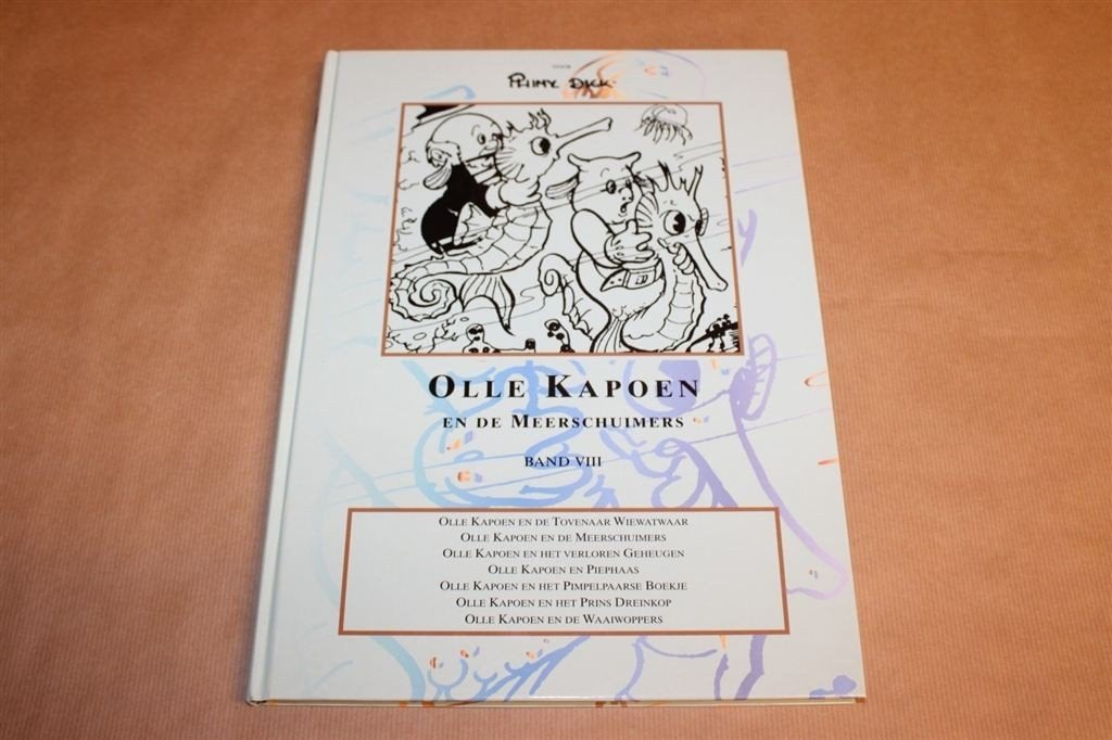 Olle Kapoen en de Meerschuimers - Band 8 - Phiny Dick, Boeken, Stripboeken, Eén stripboek, Ophalen of Verzenden, Zo goed als nieuw