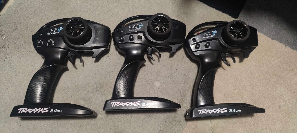 Traxxas TQi 2.4GHz Zenders (3 stuks), Ophalen, Zo goed als nieuw, Overige schalen, Onderdeel