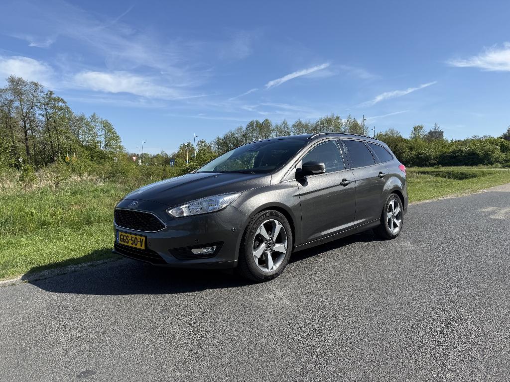 Ford Focus 1.0 Ecoboost 125pk 2016 Grijs, Auto's, Overige kleuren, Handgeschakeld, 1216 kg, Particulier