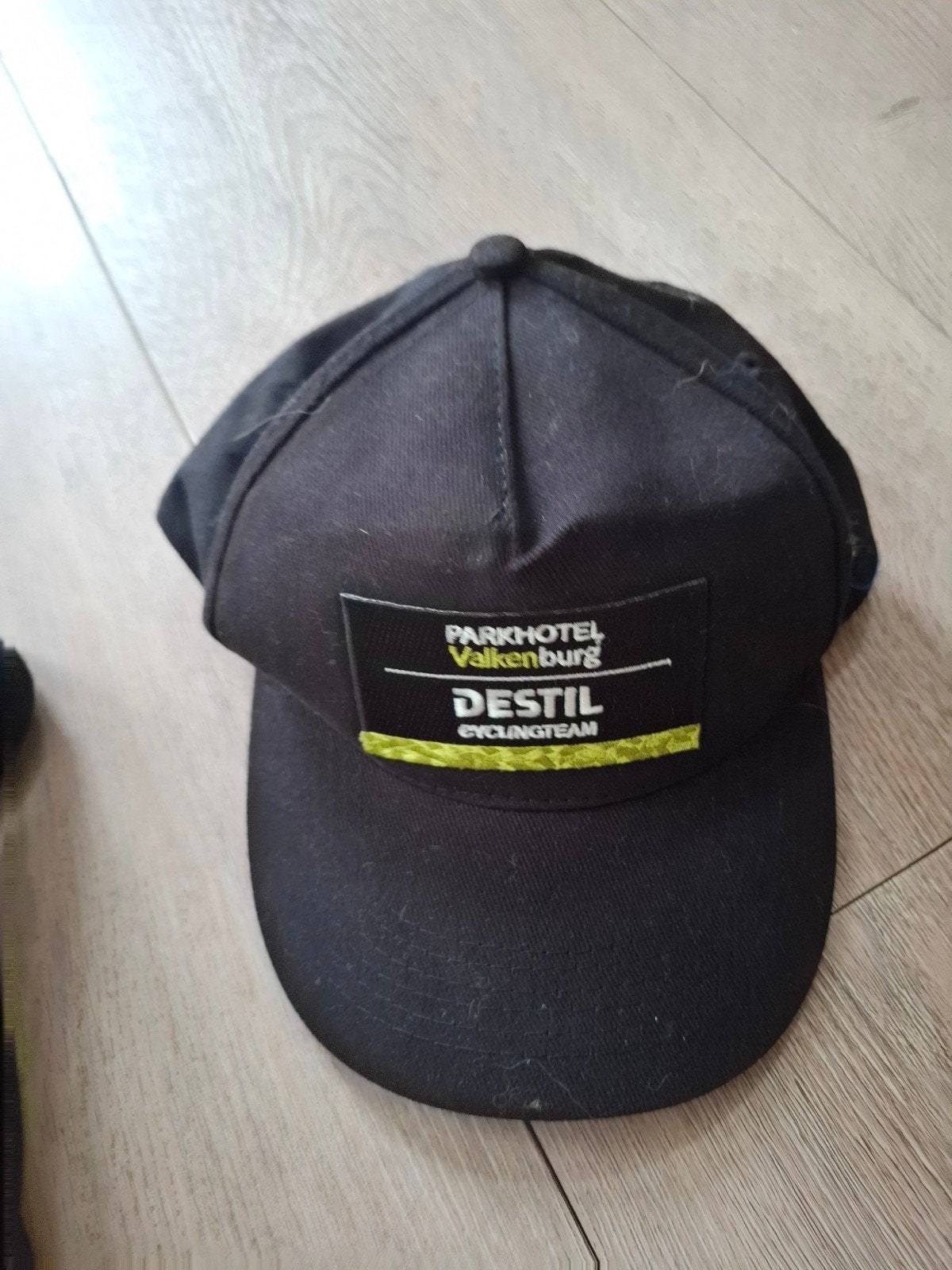 Parkhotel Valkenburg base bal cap, Fietsen en Brommers, Fietsaccessoires | Fietskleding, Bovenkleding, Verzenden