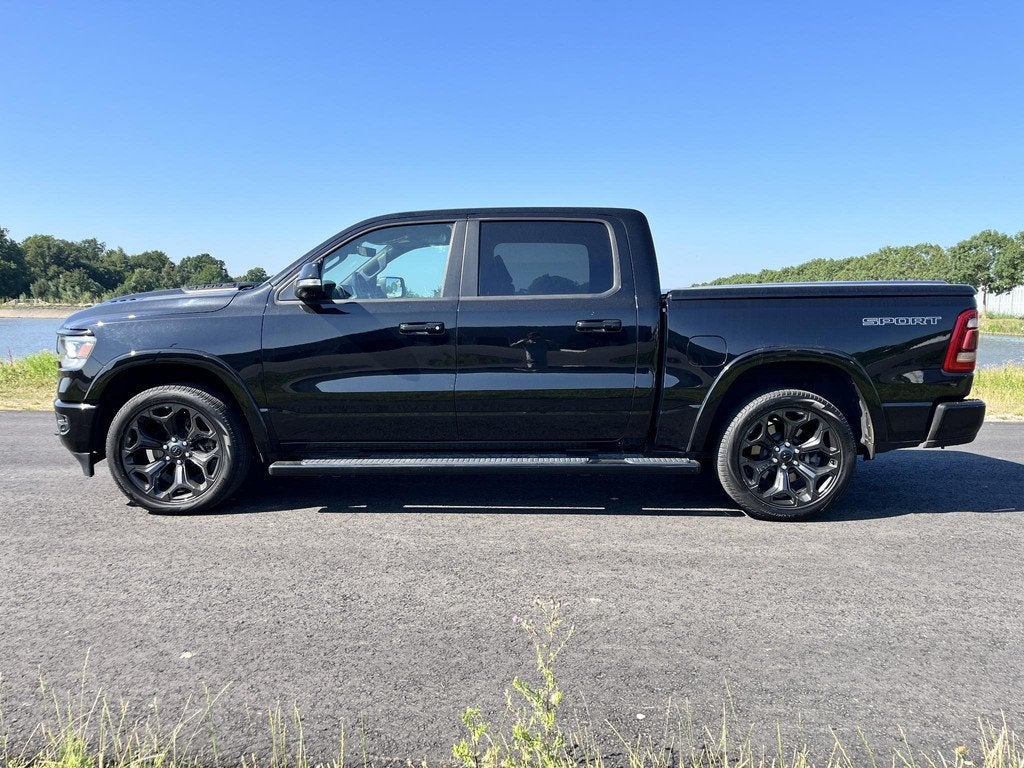 Dodge Ram 1500 5.7 V8 4x4 Crew Cab Laramie Clima, cruise, ca, Auto's, Dodge, Gebruikt, 5654 cc, Lane Keeping Assist, Bedrijf