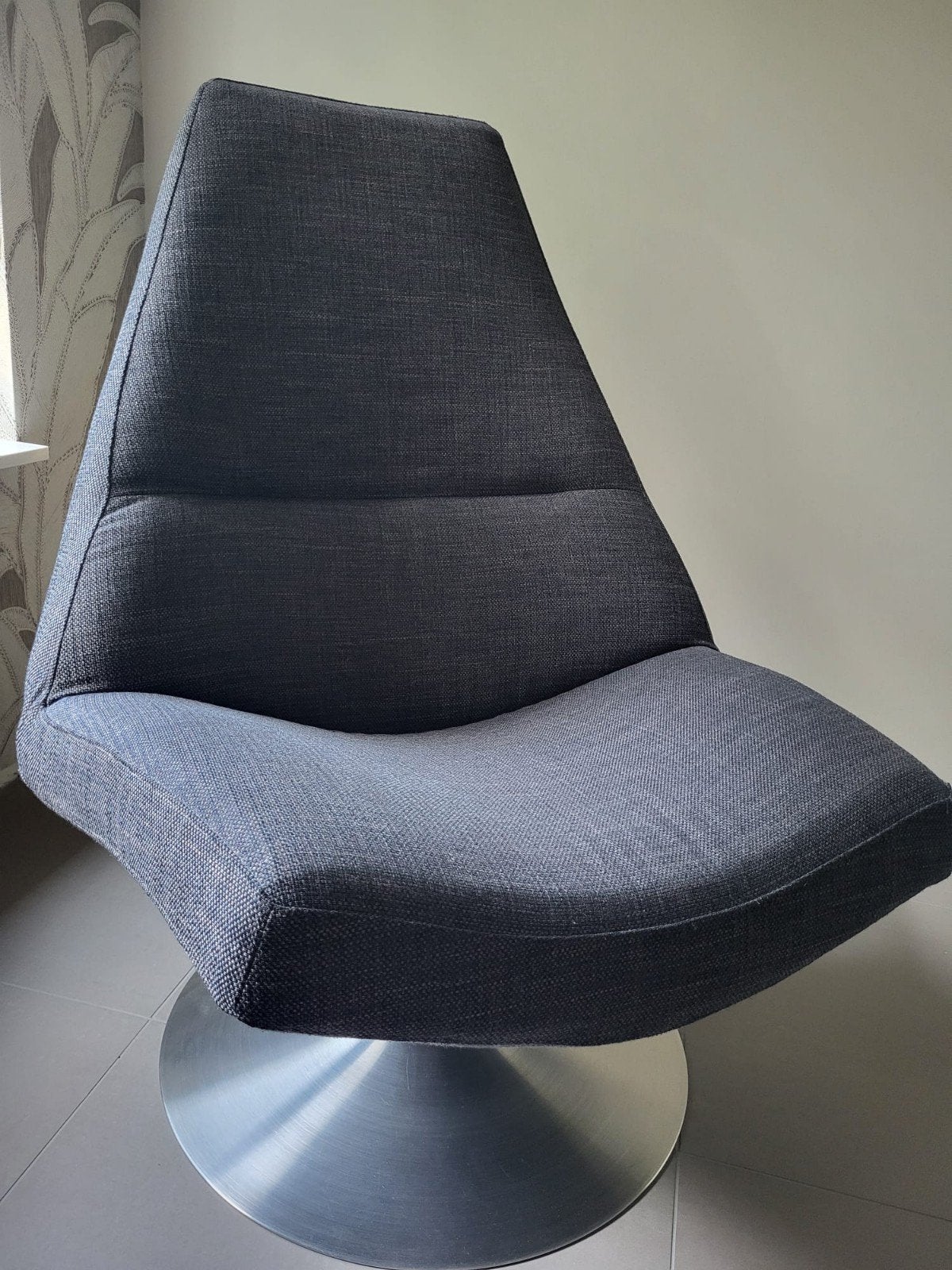 Fauteuil met draaivoet, grijs, Ophalen, Modern design, 75 tot 100 cm, Zo goed als nieuw