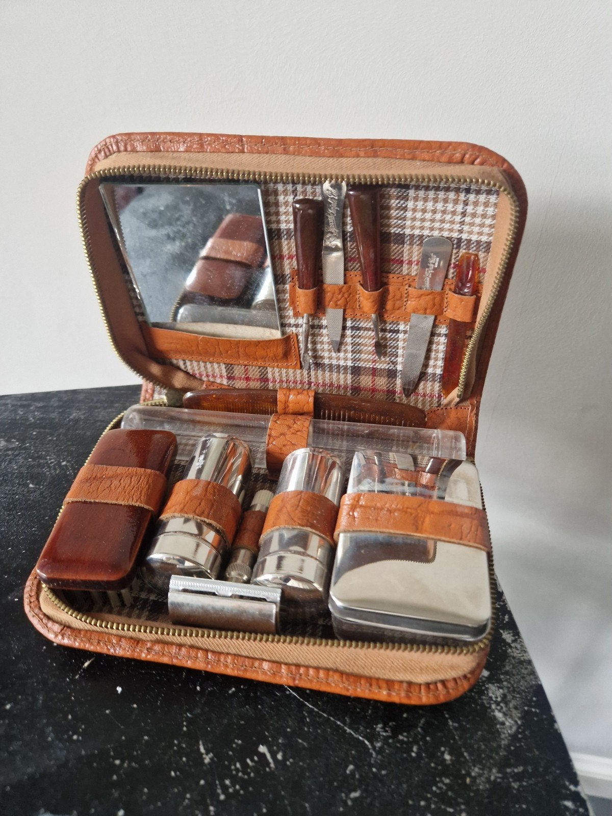 reis etui 1 jaren 50, Ophalen